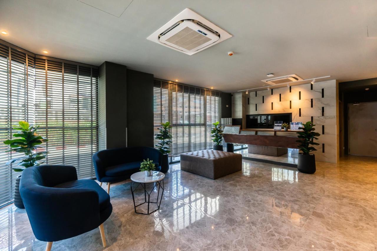 Hi Sotel - Sha Plus Bangkok Ngoại thất bức ảnh